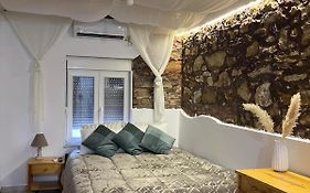 Sailor'S Apartment